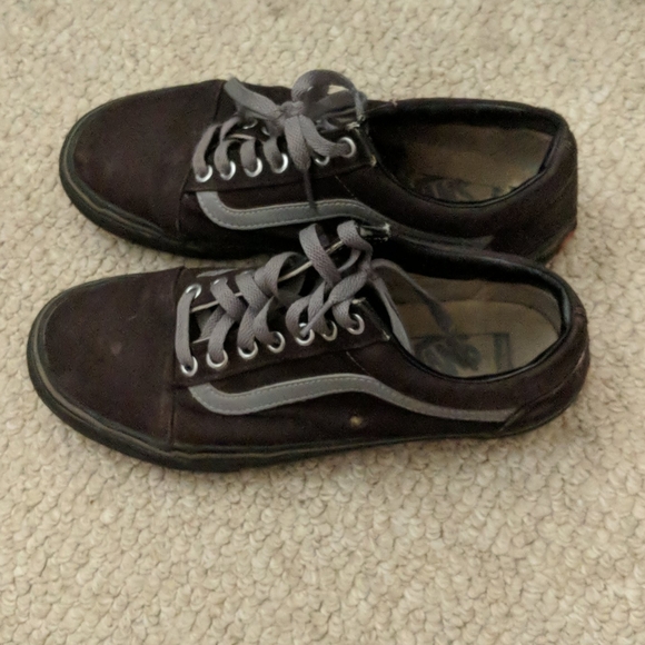 Custom Vans - Picture 3 of 3